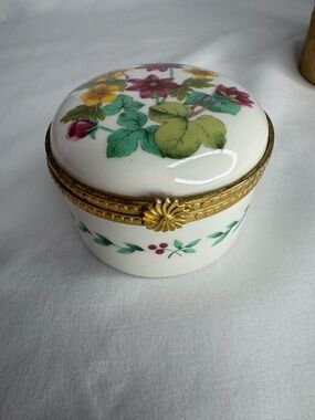 Mikasa Summer Symphony Floral Porcelain Trinket Box Gold Tone Hinged Jewelry Box